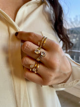 Carica l'immagine nel visualizzatore di Gallery, Anello in argento Eighties Carré big