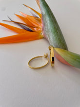 Carica l'immagine nel visualizzatore di Gallery, Orecchini in argento Ellisse creola