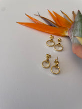 Carica l'immagine nel visualizzatore di Gallery, Orecchini in argento Cerchio