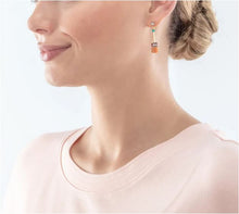 Carica l'immagine nel visualizzatore di Gallery, Orecchini GeoCUBE® Iconic Arancione Gold 3035/21-1582