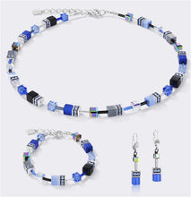 Carica l'immagine nel visualizzatore di Gallery, Orecchini GeoCUBE® blu cobalto  4014/20-0712