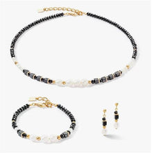 Carica l'immagine nel visualizzatore di Gallery, Braccialetto COEUR DE LION Elegance Perle Black Gold - 1132/30-1314