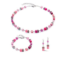 Carica l'immagine nel visualizzatore di Gallery, Collana GeoCUBE® Iconic Viva Magenta 2838/10-0422