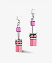 Carica l'immagine nel visualizzatore di Gallery, Orecchini GeoCUBE® Iconic Magenta 2838/21-0422
