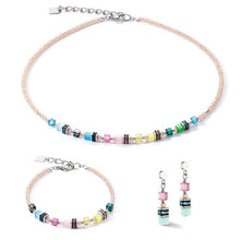 Carica l'immagine nel visualizzatore di Gallery, Orecchini Coeur De Lion Joyful rosa azzurro 4565/21-1522