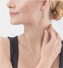 Carica l'immagine nel visualizzatore di Gallery, Orecchini GeoCUBE® Iconic Precious verde  4905/21-0500