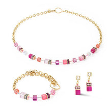 Carica l'immagine nel visualizzatore di Gallery, Orecchini GeoCUBE® Iconic Chain Magenta Gold 3038/21-0416
