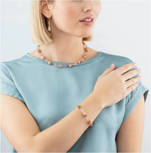 Carica l'immagine nel visualizzatore di Gallery, Collana GeoCUBE® Iconic Apricot Crush 4020/10-0230