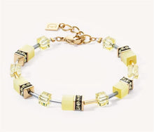 Carica l'immagine nel visualizzatore di Gallery, Braccialetto GeoCUBE® Iconic Mono  Gold Yellow 4020/30-0120