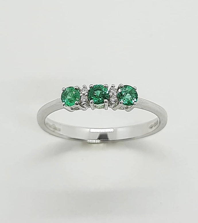 Perfect:  Anello Tre smeraldi e diamanti