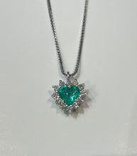 Carica l&#39;immagine nel visualizzatore di Gallery, Collana Cuore smeraldo e diamanti