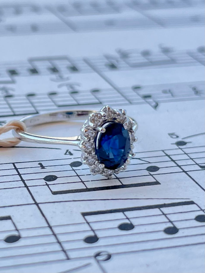 Anello zaffiro Princess: sinfonia d’amore