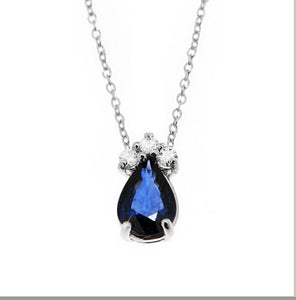 Collana zaffiro blu naturale a goccia e tre diamanti